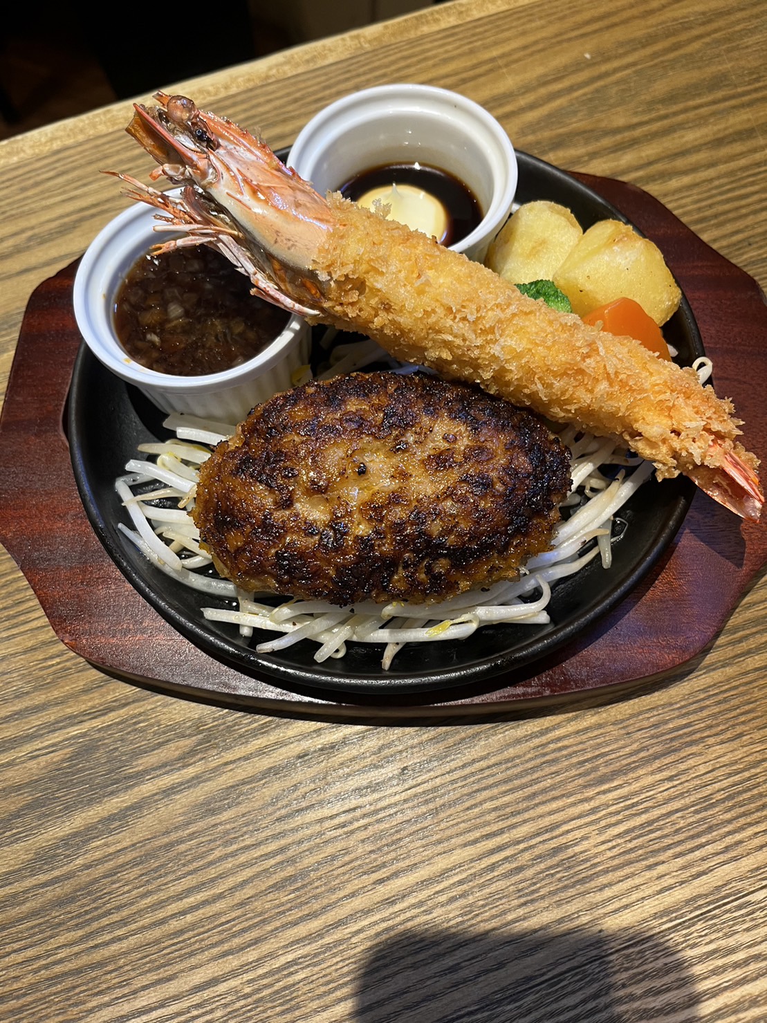 ハンバーグエビフライ